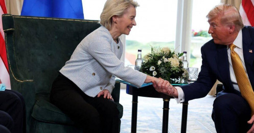 Đằng sau cái bắt tay Mỹ – EU là điều gì mà cả thị trường hàng hóa lẫn Phố Wall đang nín thở chờ đợi?