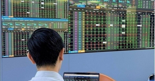 VN-Index vượt đỉnh, đâu là điểm neo kỳ vọng?
