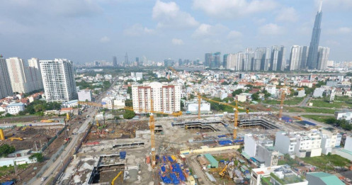 Luật vừa ban, đã bàn sửa: Căn nguyên từ đâu?