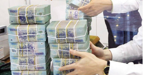 Điều gì xảy ra với các ngân hàng khi lãi suất tiền gửi đang thấp nhất lịch sử?