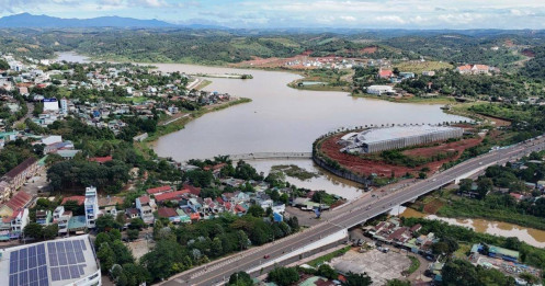 Thị trường hay Nhà nước – Ai thực sự nắm tay cầm cán định giá đất?