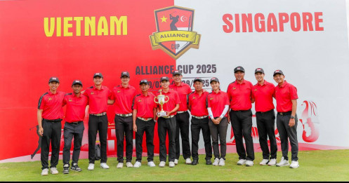 Tuyển Singapore vô địch giải đấu Đối kháng Quốc tế  Vietnam - Singapore Alliance Cup 2025