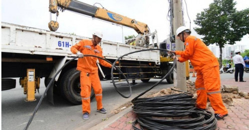 EVN vay nợ hơn 324.000 tỉ đồng