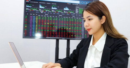 2 kịch bản cho VN-Index trong tháng 8