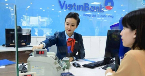 Dòng tiền khối ngoại quay lại "gom" cổ phiếu ngân hàng Big 3