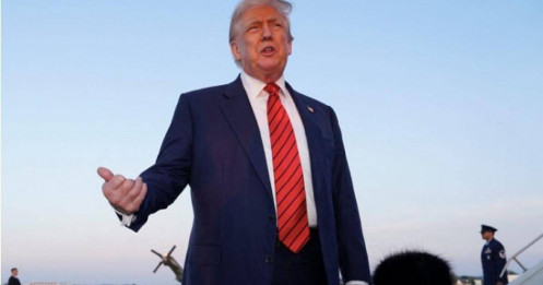 Tổng thống Mỹ Trump tuyên bố sẽ áp thuế 250% với dược phẩm