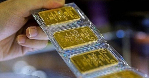 Giá vàng trong nước tăng gần 50% sau 1 năm