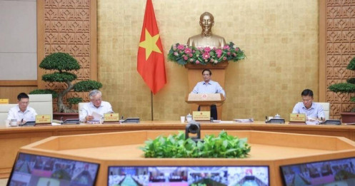 Thủ tướng: Điều hành kinh tế chịu áp lực lớn về tỉ giá, lạm phát và thuế quan