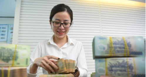 Thủ tướng: Cần thí điểm bỏ hạn mức tăng trưởng tín dụng từ 2016