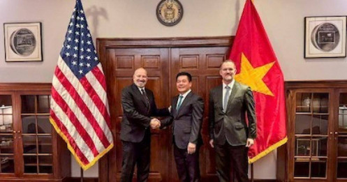 Bộ trưởng Công Thương yêu cầu tiếp tục đàm phán thương mại đối ứng với Mỹ