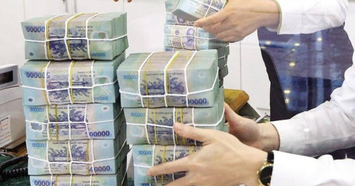 TS Trương Minh Huy Vũ: Không phải có tiền hay không, mà tiền đi về đâu