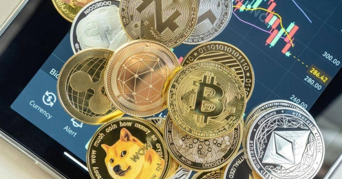 Trump hợp pháp hóa tiền mã hóa, Bitcoin vượt mốc 120.000 USD