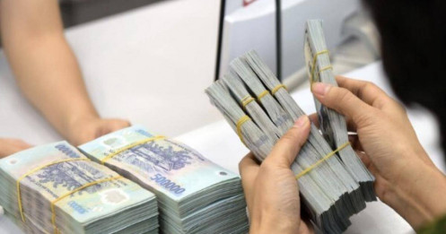 Cuộc đua lãi suất tháng 8: Ngân hàng nào dẫn đầu?