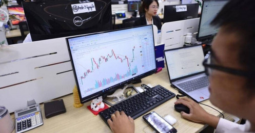 Cảnh báo tình trạng 'căng' margin ở nhiều mã