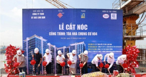 Hanoi Melody Residences chính thức cất nóc tòa căn hộ đầu tiên