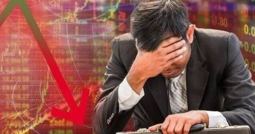 Tiếp đà bán ròng hơn 700 tỷ đồng, khối ngoại 'xả' mạnh cổ phiếu nào?