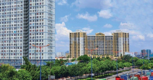 Nhà đất vẫn chạm đỉnh giữa “cơn bão” đáo hạn trái phiếu