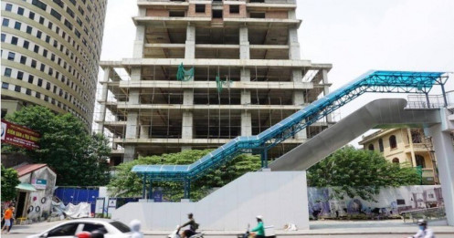 Giá nhà đất 'đu đỉnh' bất chấp áp lực đáo hạn trái phiếu