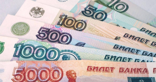 Kinh tế Nga tăng trưởng chậm lại