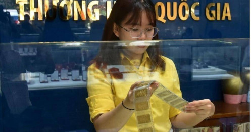 Bất ngờ tăng mạnh, giá vàng miếng SJC lập đỉnh lịch sử mới