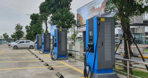 Hà Nội rà soát quỹ đất để lắp đặt trạm sạc