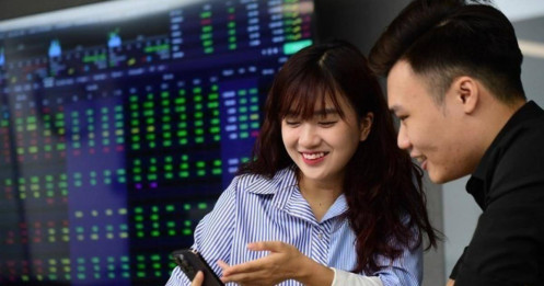 Khối ngoại rút, ngân hàng và vật liệu xây dựng bị "điểm danh"