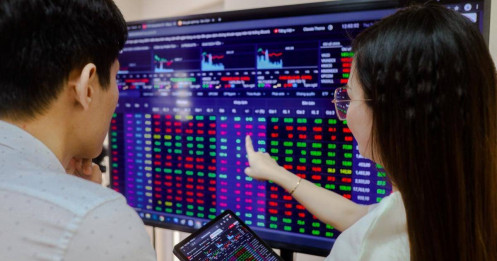 Dự báo VN-Index lên 1.750 điểm, CTCK gọi tên 10 cơ hội tiềm năng đón “sóng” tăng dịp cuối năm