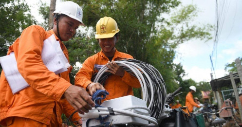 ‘Không thể đo kết quả kinh doanh của EVN bằng lời hay lỗ’