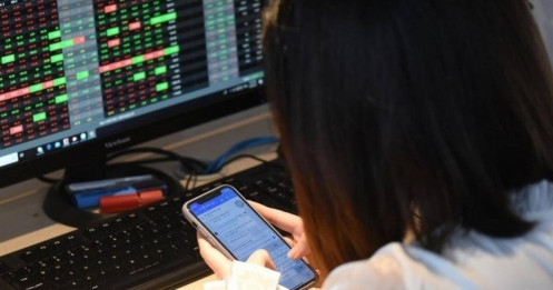 VN-Index tiếp đà tăng, công ty chứng khoán đặt kỳ vọng vào cổ phiếu ngân hàng