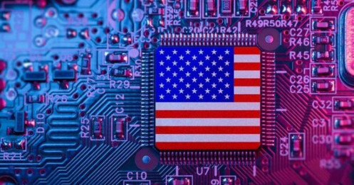 Thuế 300% với chip: Trò chơi quyền lực của Trump và bài toán khả thi