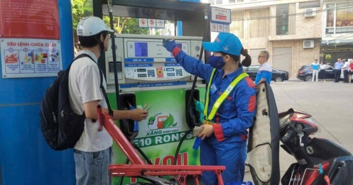 Đề xuất dùng xăng E10 từ 1/1/2026, xóa hoàn toàn xăng khoáng RON 95