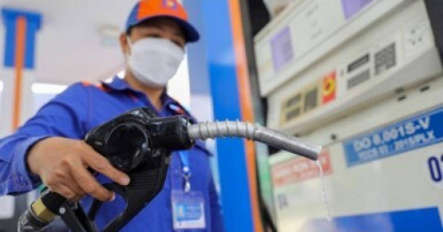 Ngày mai, giá xăng được điều chỉnh thế nào?