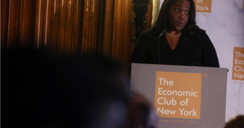 Fed bị đặt vào tầm ngắm, vì sao câu chuyện Lisa Cook có thể đẩy giá kim loại tăng trong ngắn hạn?