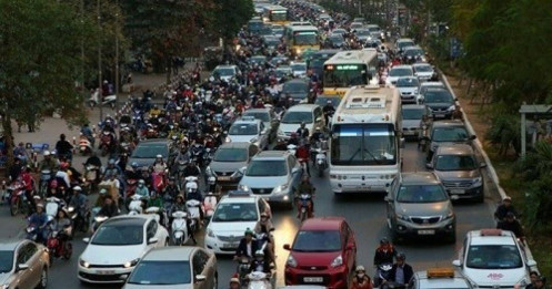 Xoá sổ 400.000 xe máy xăng chạy dịch vụ: Đánh đổi là có nhưng chắc chắn có lợi