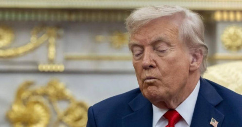 Ông Trump bất ngờ dọa áp thuế 200% với Trung Quốc