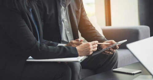 FED hạ lãi suất nhưng chưa chắc thị trường chứng khoán Việt Nam đã xanh, bài học nào dành cho F0?