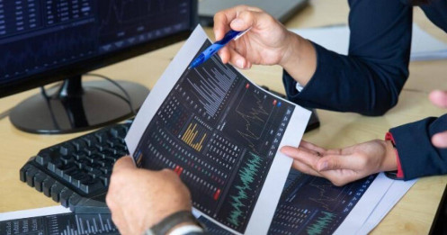 CTCK tăng tốc trong cuộc đua tăng vốn