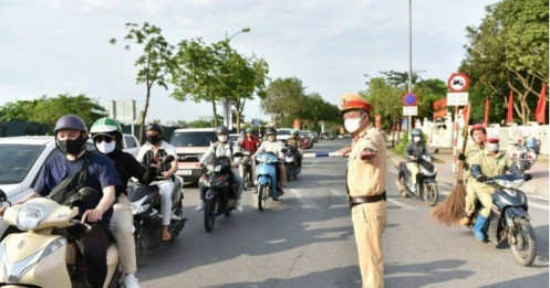 Công an Hà Nội thay đổi thời gian cấm đường ngày 29 - 30/8 phục vụ Tổng duyệt A80