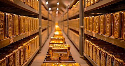 Dự báo giá vàng tới đầu năm 2026: Vì sao kim loại quý vẫn là “hầm trú ẩn” số một?