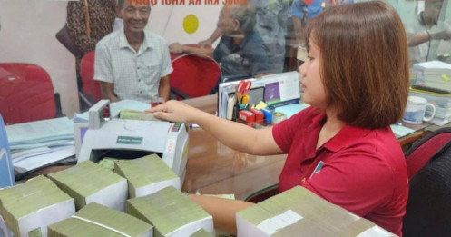 Ngân hàng cảnh báo không nhấp link lạ để nhận 100.000 đồng quà tặng, tránh bị lừa đảo