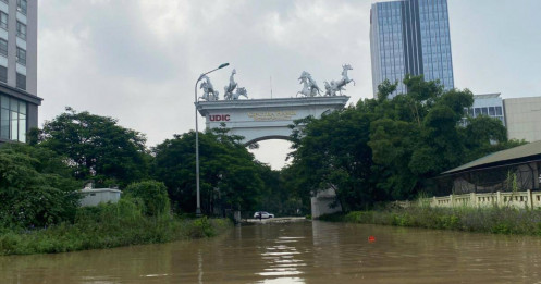 Hà Nội nêu lý do khu đô thị siêu sang Ciputra hễ mưa to lại thành 'làng chài'