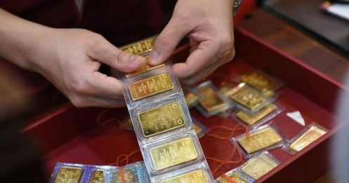 Hé lộ thời điểm giá vàng có thể hạ nhiệt sau bỏ độc quyền