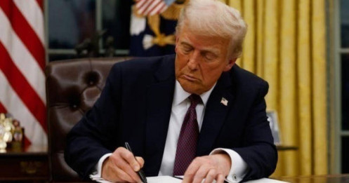 Tổng thống Trump thúc đẩy phiên điều trần khẩn cấp về thuế quan tại Tòa án Tối cao