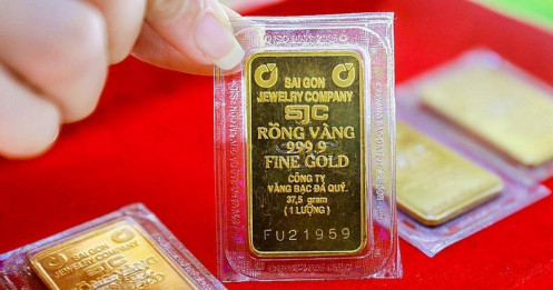 Giá vàng miếng trong nước tiến sát 134 triệu đồng/lượng