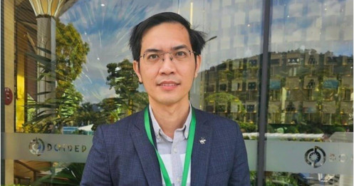 Vàng miếng vượt 134 triệu đồng/lượng, chuyên gia khuyến cáo không nên FOMO, cẩn trọng kênh bạc