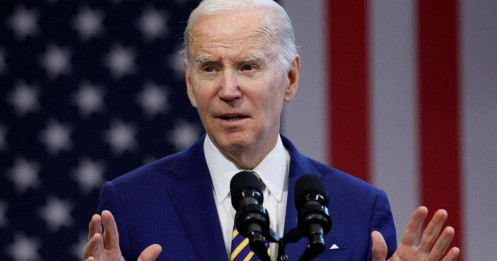 Ông Biden phẫu thuật ung thư