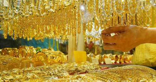 Giá vàng tuần tới: Cẩn trọng 2 sức ép lạm phát