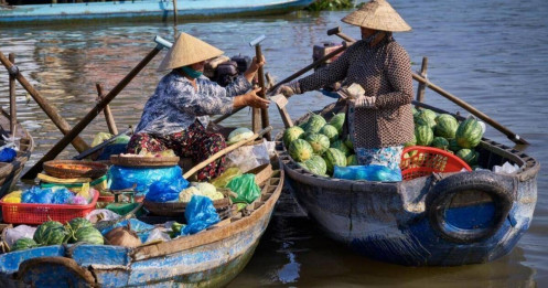 Việt Nam: Từ Lằn Ranh Thương Mại Mỹ-Trung Đến Ngôi Vị Trung Tâm Sản Xuất Toàn Cầu