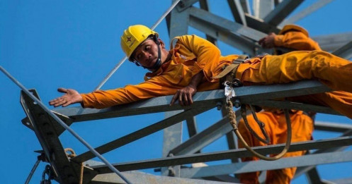 Đề xuất thí điểm giá điện hai thành phần từ 2026