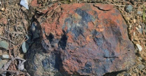 Quặng sắt neo đỉnh, ngọn lửa tại cảng Brazil làm dấy lo ngại gián đoạn xuất khẩu